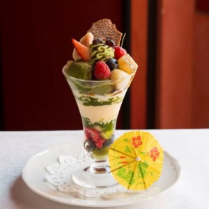 資生堂パーラー 銀座本店サロン・ド・カフェで新橋花柳界「東をどり」にちなんだパフェ&ドリンクを発売!