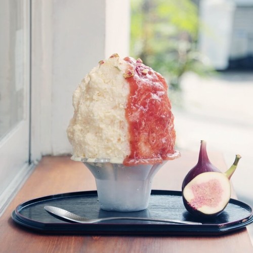 八屋 「白みそチーズといちじくのかき氷」