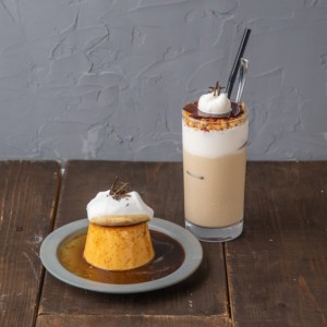 《#802 CAFE&DINER》いま話題のチーズクリームをプリンにのせた!進化系チーズプリン登場