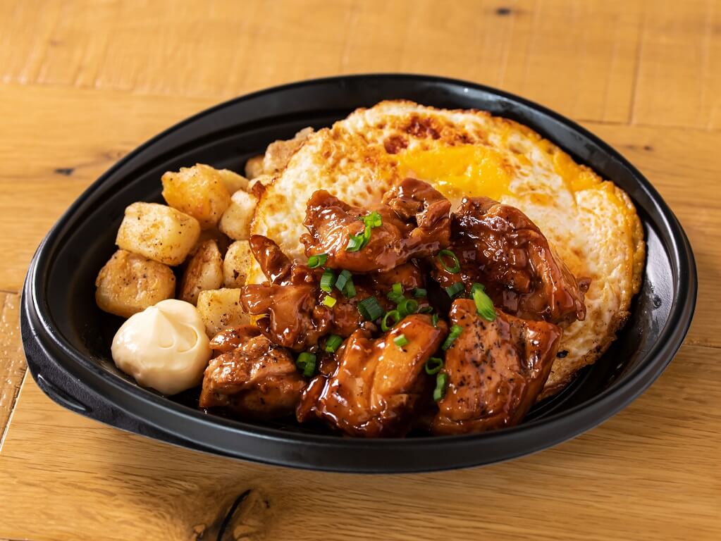Eggs ’n Things テイクアウトメニュー テリヤキチキン&エッグス