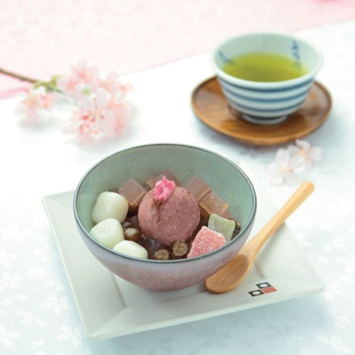 船橋屋 桜白玉あんみつ
