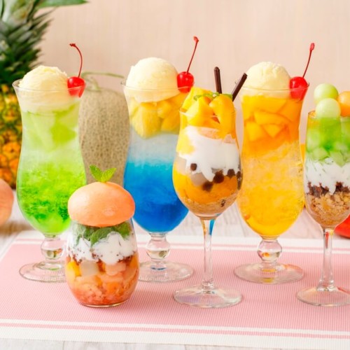 アリスのファンタジーレストラン パフェ&クリームソーダ