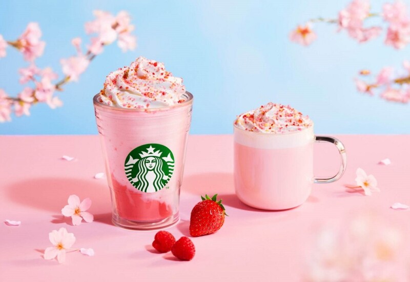 スタバ 『さくらふわり ベリー フラペチーノ®』、『さくらふわり ベリー ミルク ラテ』