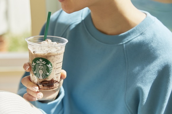 新作 スターバックスコーヒーでデリバリー モバイルオーダー限定フラペチーノ 登場 チャイチョコレートフラペチーノ Cafe Release カフェリリース