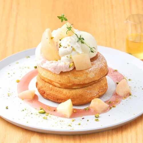 ビブリオテーク 白桃とマスカルポーネクリームのパンケーキ はちみつバニラレモンソース