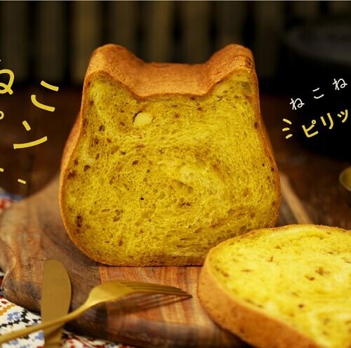 ねこねこ食パン カレー