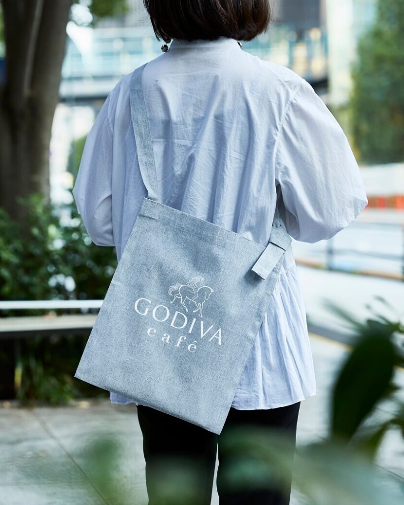 GODIVA café Nihonbashi オープン記念バッグ